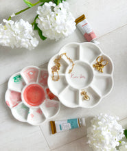 Load image into Gallery viewer, Kerrie Hess Ceramic Palette